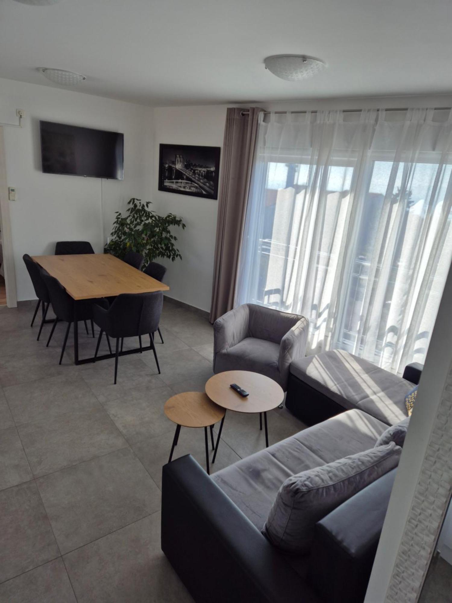 Gita Apartment *